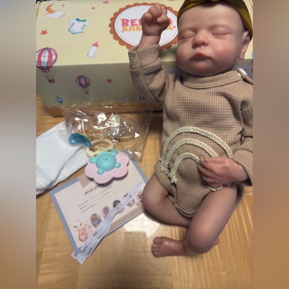 Realistic Reborn Baby Dolls Levi Full Vinyl Boy Doll Newborn Kids Gift
Open box